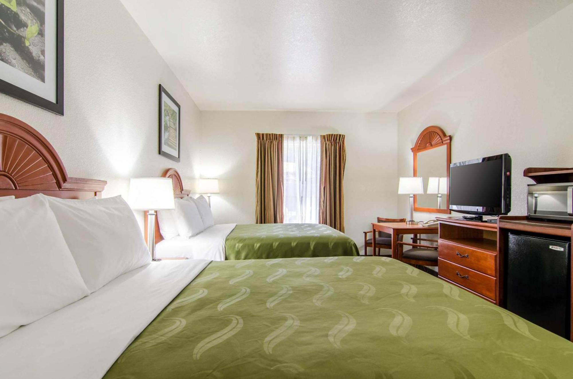 Quality Inn Junction City Near Fort Riley Esterno foto